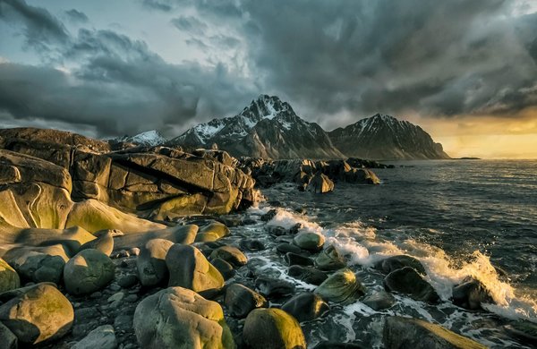 Étude de cas : économisez sur votre voyage grâce à un comparateur de vols